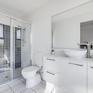 Superior Beachfront Apartment 2 Bedrooms